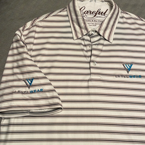 Levelwear men’s golf shirt white with black and taupe stripe - Picture 2 of 5